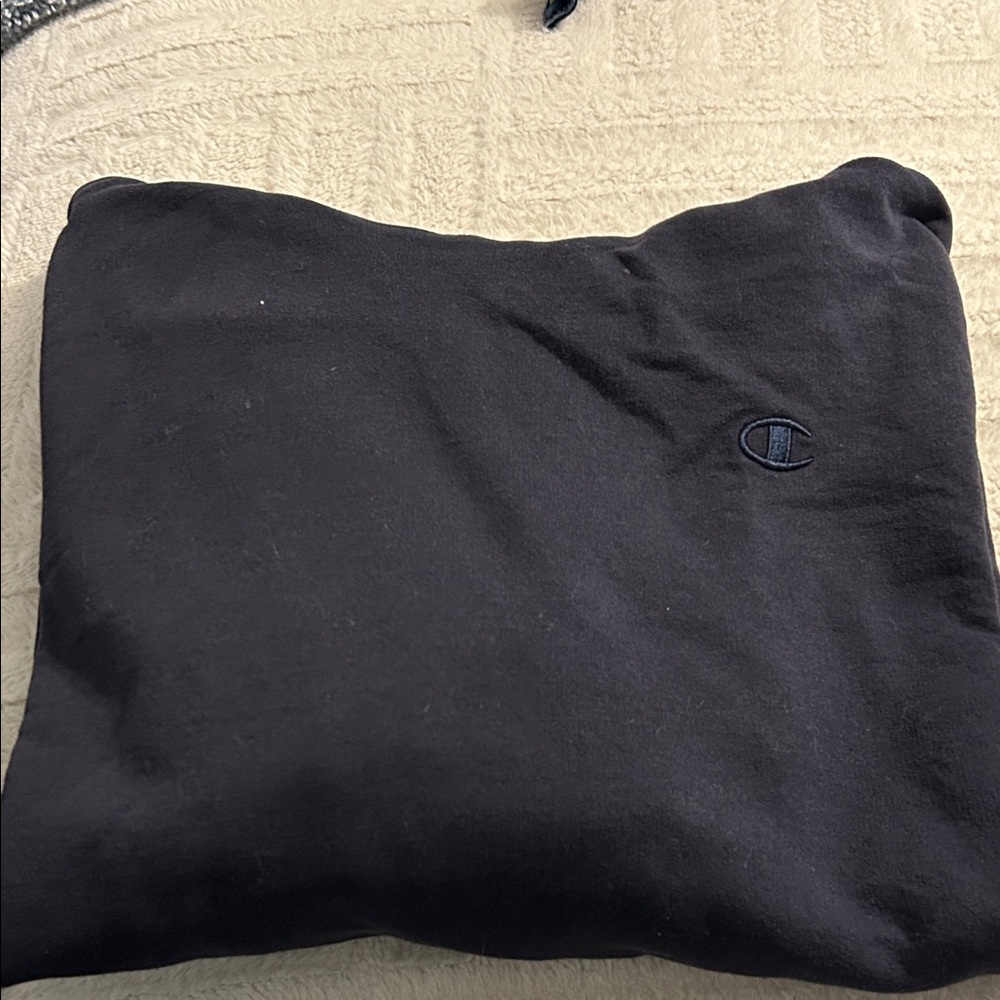 Champion Midnight Black Pullover